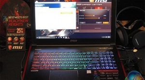 MSI-Laptop-Images-GE62-Alex-Lin-Interview-Open-300x208.jpg